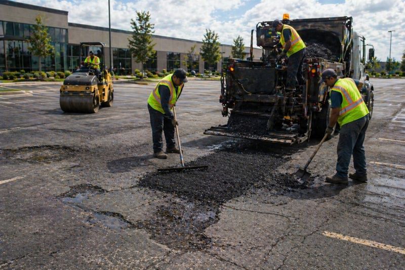 Asphalt Parking Lot Repair in Pasadena, CA